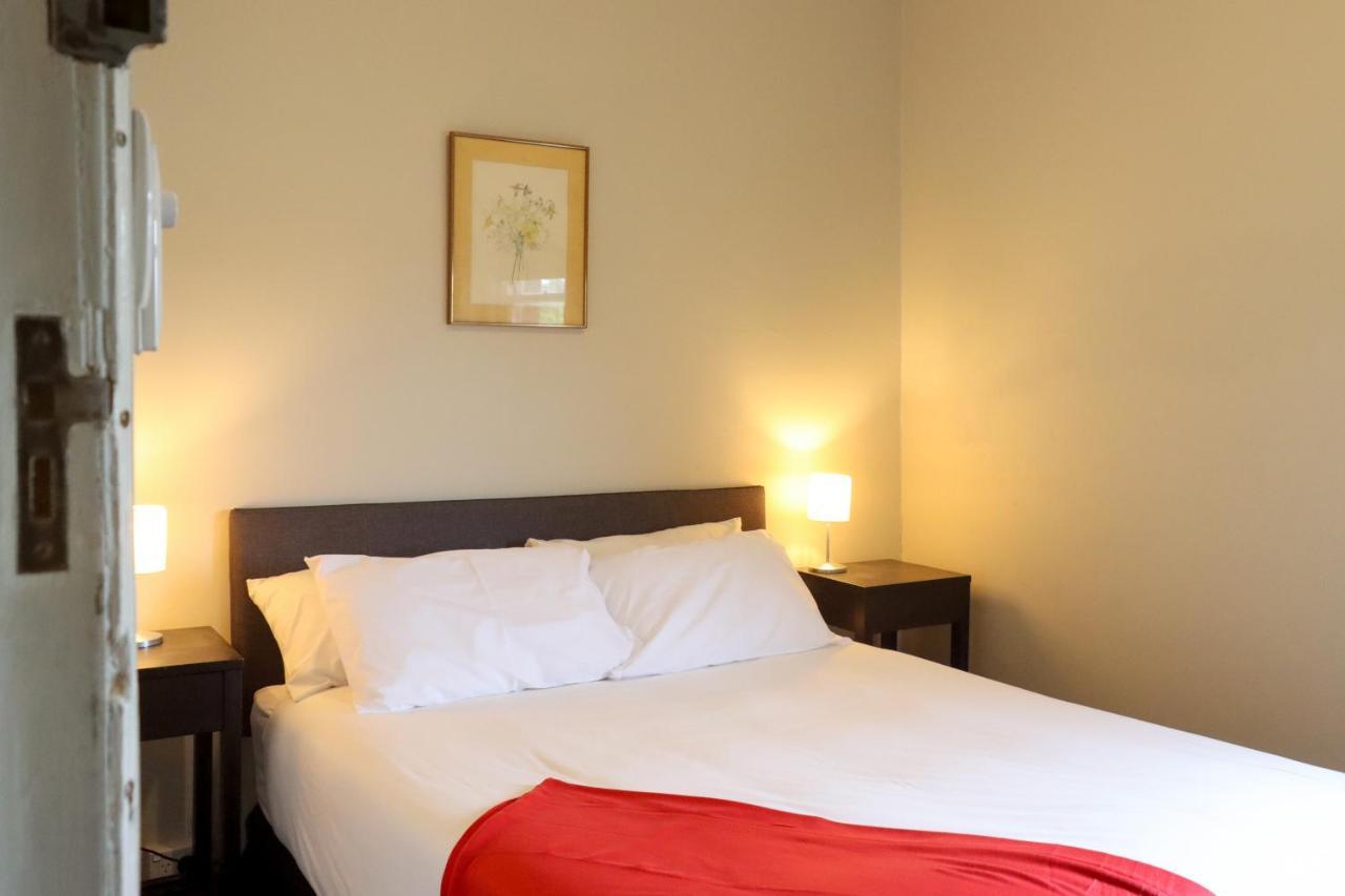 Tates Hotel Windsor